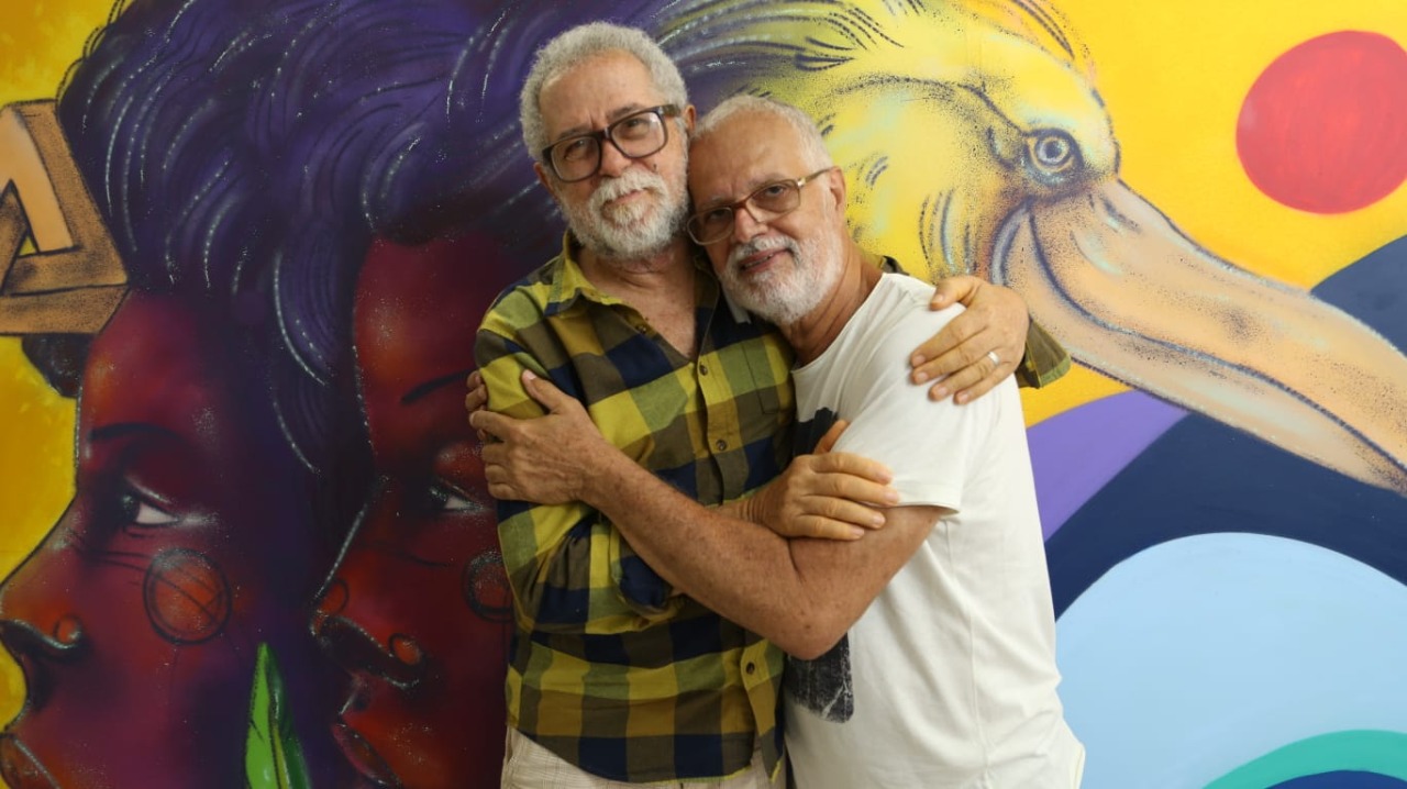 Roberto Mendes e José Carlos Capinan apresentam “Flor da Memória” no Teatro Sesi Rio Vermelho