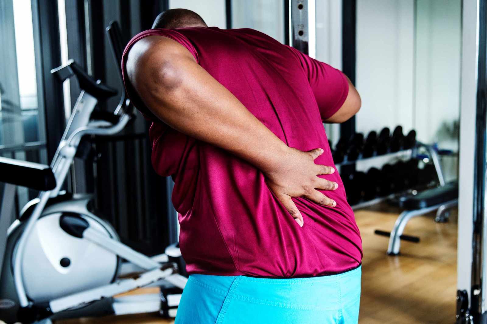 Dor nas costas após exercício físico? Saiba o que fazer