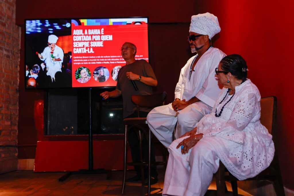 Carlinhos Brown, Licia Fabio, Nizan Guanaes e convidados durante apresentação do projeto do Camarote Brown para o Carnaval 2027 na Chile 27, em Salvador.