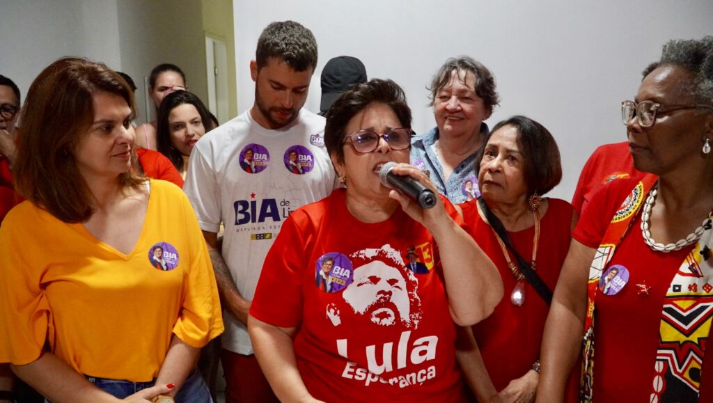 Deputada estadual Bia de Lima durante agenda de campanha após ser reeleita para o segundo mandato na Assembleia Legislativa de Goiás.
