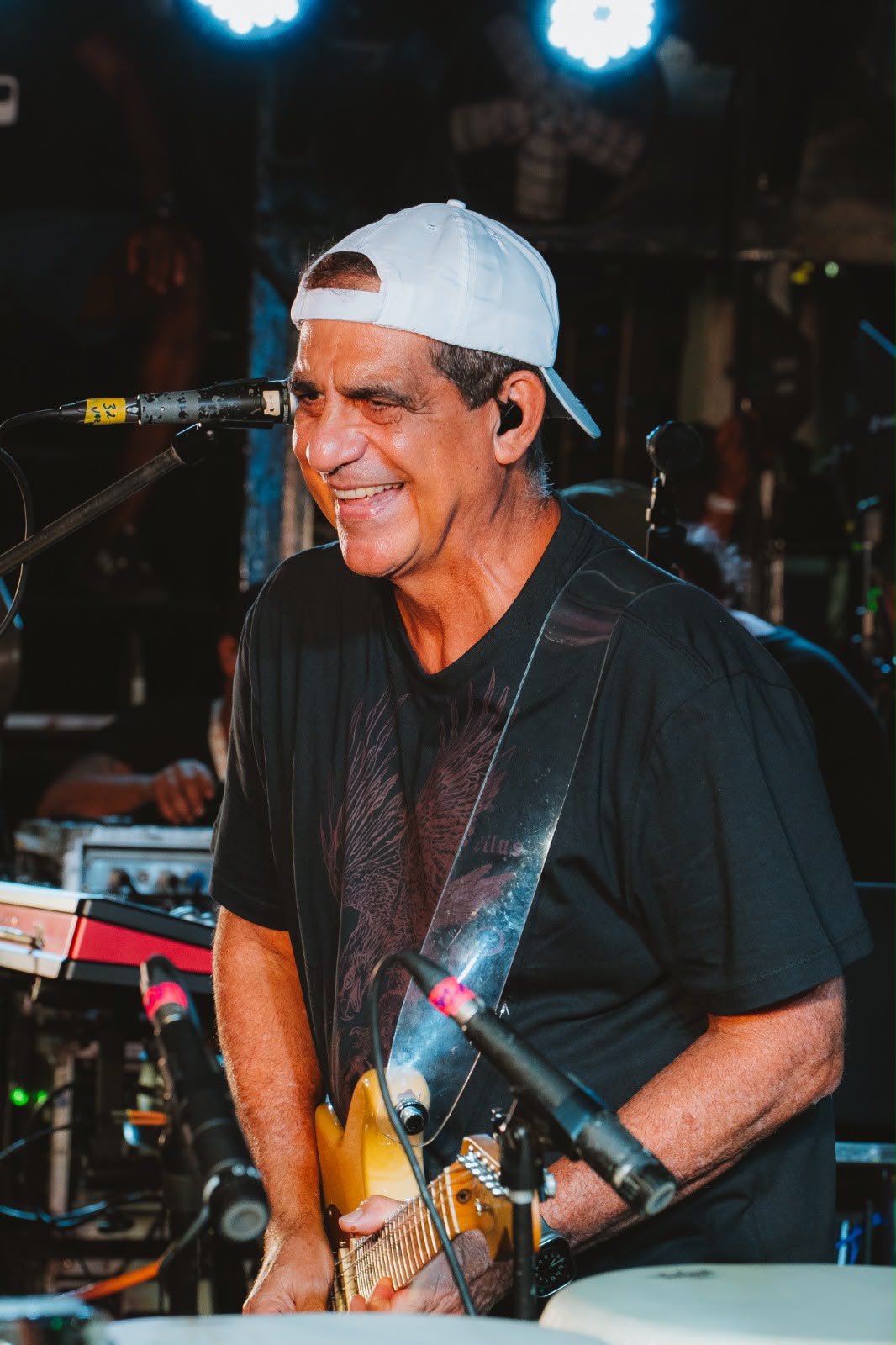 Cantor Durval Lelys, atração musical da segunda edição da Corrida de Villas, marcada para dezembro de 2026 em Lauro de Freitas.