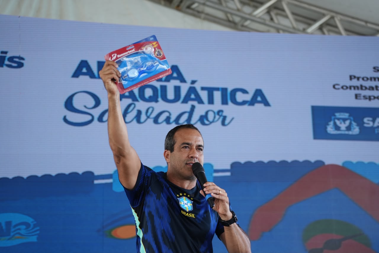 Prefeito Bruno Reis participa da abertura do novo ciclo de atividades da Arena Aquática Salvador, na Pituba, e anuncia ampliação de vagas para aulas gratuitas de natação.
