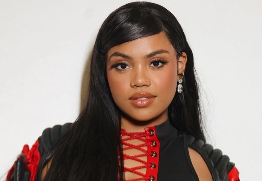 Rapper Duquesa, primeira artista mulher anunciada na programação do Festival HIT Salvador 2026, que acontecerá em dezembro no Wet Salvador.